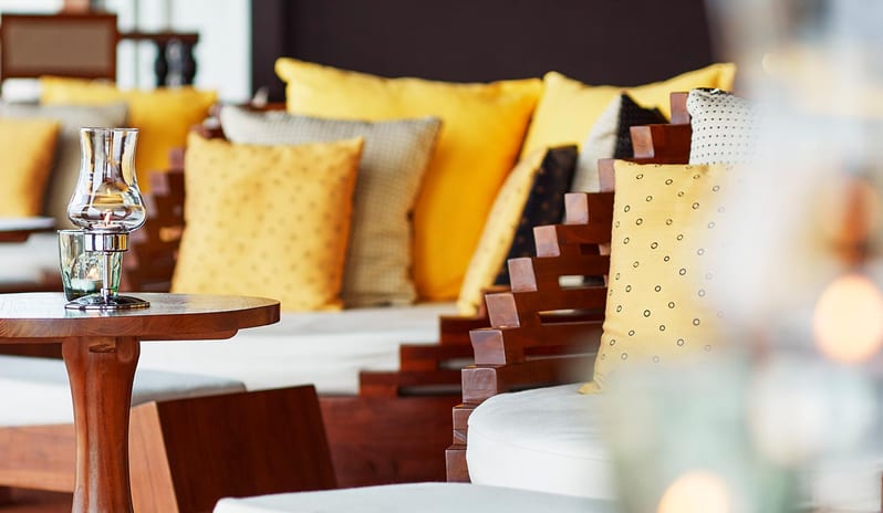 SEE LOUNGE DETAIL